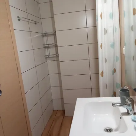 Mario's 14 Apartment *