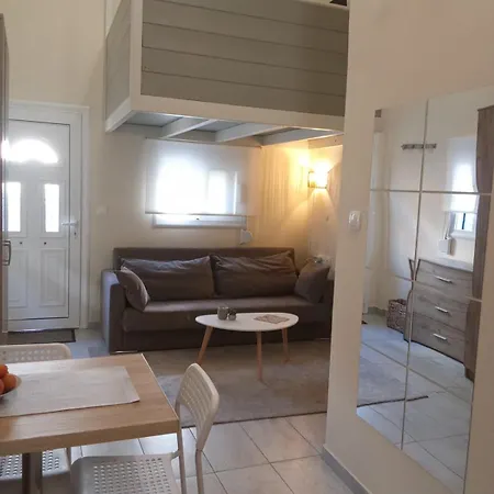 Apartment Mario's 14 *